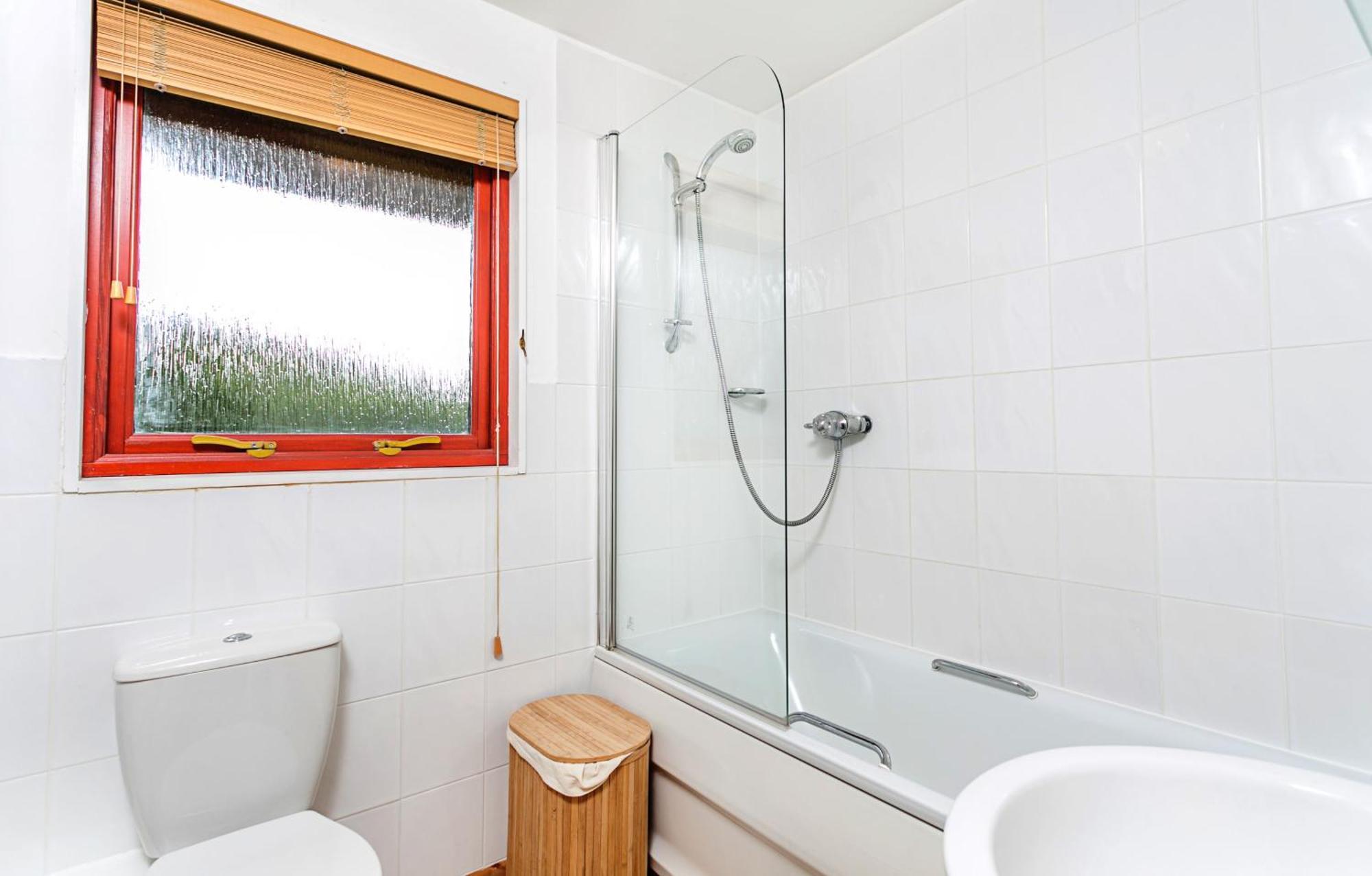 Laburnum Lodge Sleeps 6 Wheelchair Access Minehead Exteriér fotografie
